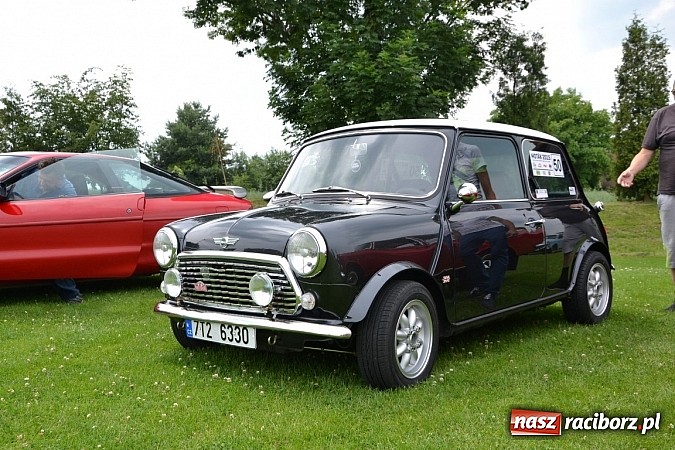 Zdjęcie w galerii na portalu naszraciborz.pl: Zabełków. Piękno starych samochodów  wiadomości z regionu
