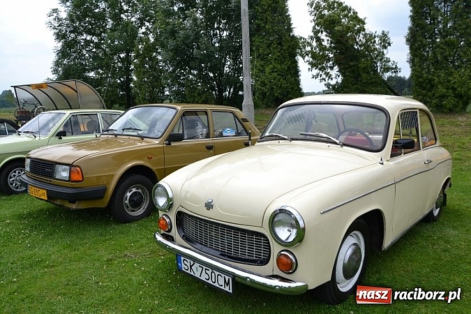 Zdjęcie w galerii na portalu naszraciborz.pl: Zabełków. Piękno starych samochodów  wiadomości z regionu