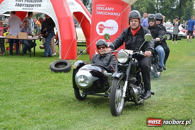 Zdjęcie w galerii na portalu naszraciborz.pl: Zabełków. Piękno starych samochodów  wiadomości z regionu