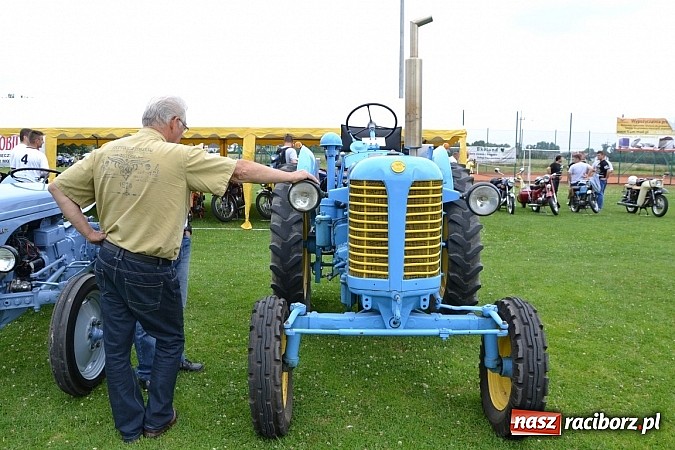 Zdjęcie w galerii na portalu naszraciborz.pl: Zabełków. Piękno starych samochodów  wiadomości z regionu