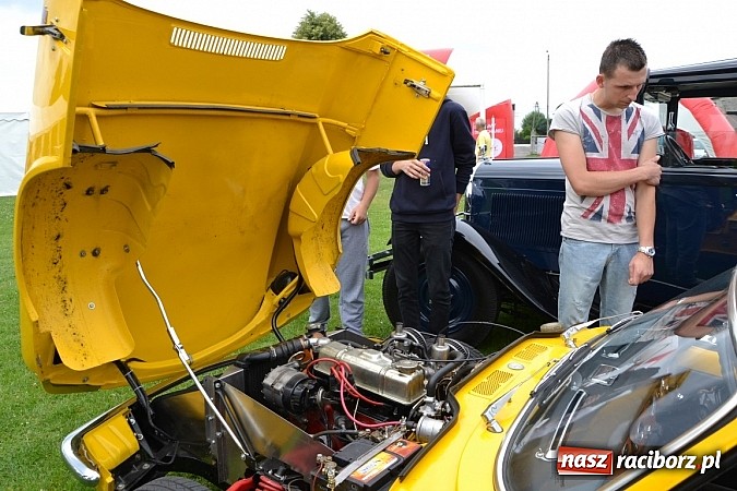 Zdjęcie w galerii na portalu naszraciborz.pl: Zabełków. Piękno starych samochodów  wiadomości z regionu