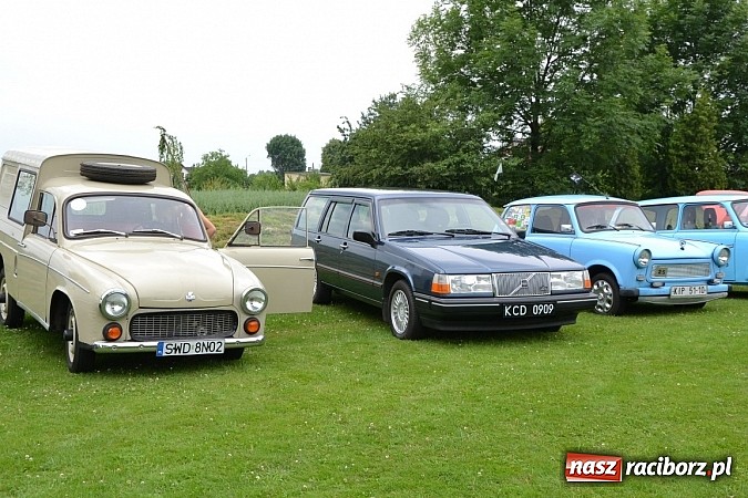 Zdjęcie w galerii na portalu naszraciborz.pl: Zabełków. Piękno starych samochodów  wiadomości z regionu