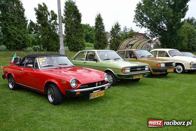 Zdjęcie w galerii na portalu naszraciborz.pl: Zabełków. Piękno starych samochodów  wiadomości z regionu