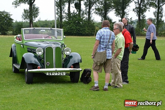 Zdjęcie w galerii na portalu naszraciborz.pl: Zabełków. Piękno starych samochodów  wiadomości z regionu