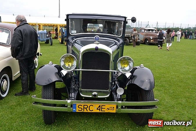 Zdjęcie w galerii na portalu naszraciborz.pl: Zabełków. Piękno starych samochodów  wiadomości z regionu