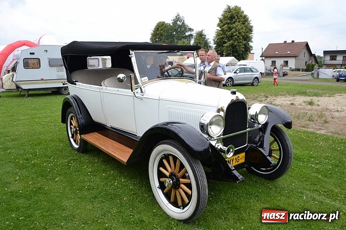 Zdjęcie w galerii na portalu naszraciborz.pl: Zabełków. Piękno starych samochodów  wiadomości z regionu