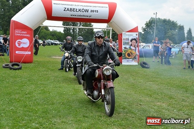 Zdjęcie w galerii na portalu naszraciborz.pl: Zabełków. Piękno starych samochodów  wiadomości z regionu