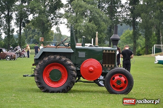 Zdjęcie w galerii na portalu naszraciborz.pl: Zabełków. Piękno starych samochodów  wiadomości z regionu