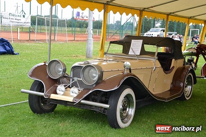 Zdjęcie w galerii na portalu naszraciborz.pl: Zabełków. Piękno starych samochodów  wiadomości z regionu