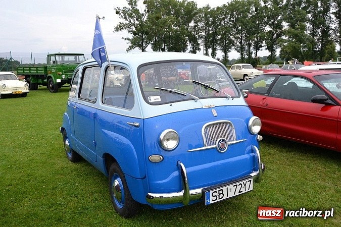 Zdjęcie w galerii na portalu naszraciborz.pl: Zabełków. Piękno starych samochodów  wiadomości z regionu