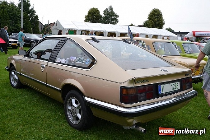 Zdjęcie w galerii na portalu naszraciborz.pl: Zabełków. Piękno starych samochodów  wiadomości z regionu