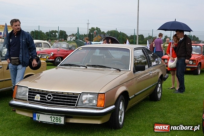 Zdjęcie w galerii na portalu naszraciborz.pl: Zabełków. Piękno starych samochodów  wiadomości z regionu