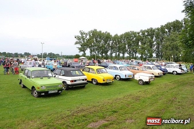 Zdjęcie w galerii na portalu naszraciborz.pl: Zabełków. Piękno starych samochodów  wiadomości z regionu