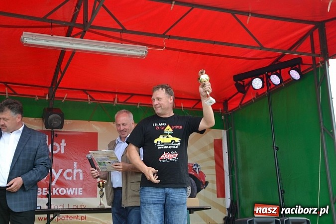 Zdjęcie w galerii na portalu naszraciborz.pl: Zabełków. Piękno starych samochodów  wiadomości z regionu