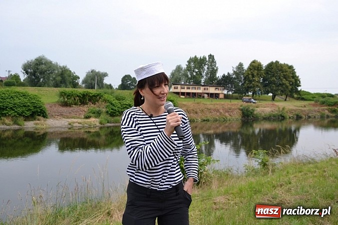 Zdjęcie w galerii na portalu naszraciborz.pl: Chałupki-Bogumin. Sezon kajakowy otwarty  wiadomości z regionu