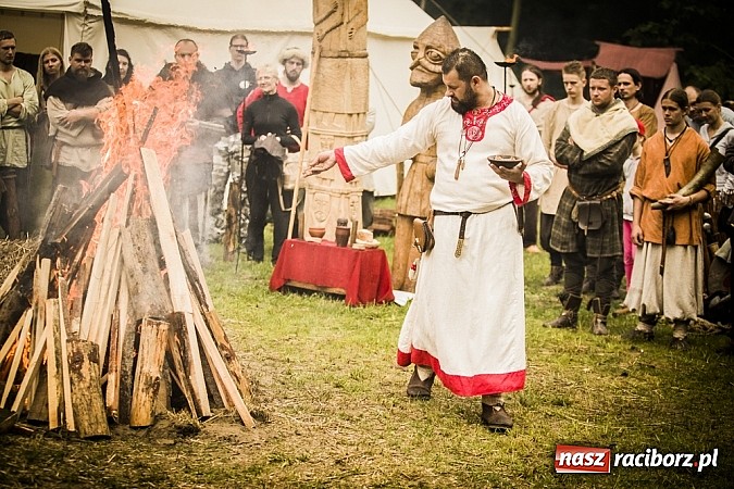 Zdjęcie w galerii na portalu naszraciborz.pl: Gród zamiast samej bramy. Inwestycja pod Oborą ma kosztować 200 tys. zł  wiadomości z regionu