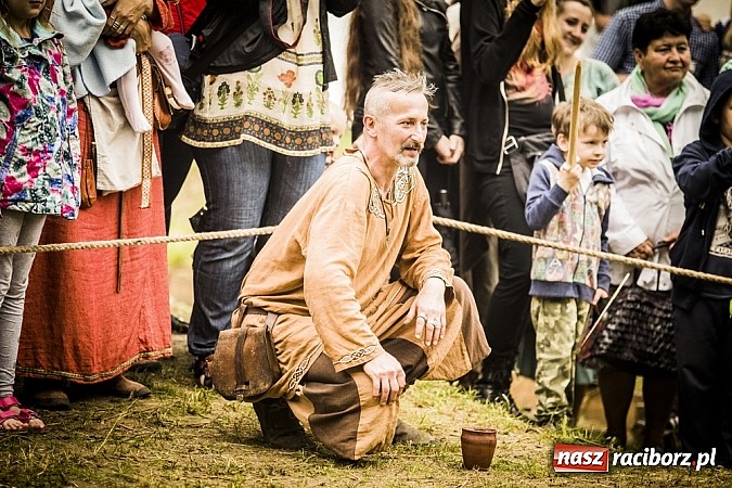 Zdjęcie w galerii na portalu naszraciborz.pl: Gród zamiast samej bramy. Inwestycja pod Oborą ma kosztować 200 tys. zł  wiadomości z regionu