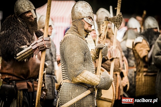 Zdjęcie w galerii na portalu naszraciborz.pl: Gród zamiast samej bramy. Inwestycja pod Oborą ma kosztować 200 tys. zł  wiadomości z regionu