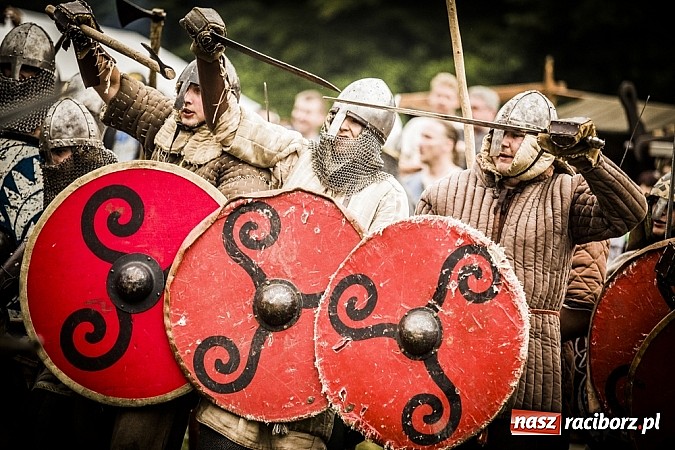 Zdjęcie w galerii na portalu naszraciborz.pl: Gród zamiast samej bramy. Inwestycja pod Oborą ma kosztować 200 tys. zł  wiadomości z regionu