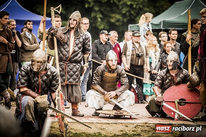 Zdjęcie w galerii na portalu naszraciborz.pl: Gród zamiast samej bramy. Inwestycja pod Oborą ma kosztować 200 tys. zł  wiadomości z regionu