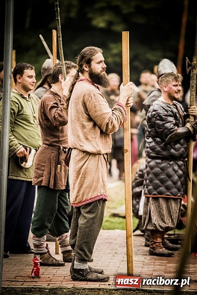 Zdjęcie w galerii na portalu naszraciborz.pl: Gród zamiast samej bramy. Inwestycja pod Oborą ma kosztować 200 tys. zł  wiadomości z regionu