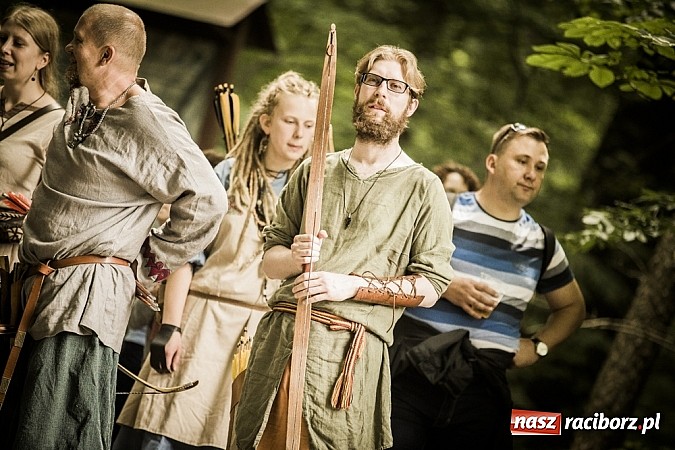 Zdjęcie w galerii na portalu naszraciborz.pl: Gród zamiast samej bramy. Inwestycja pod Oborą ma kosztować 200 tys. zł  wiadomości z regionu