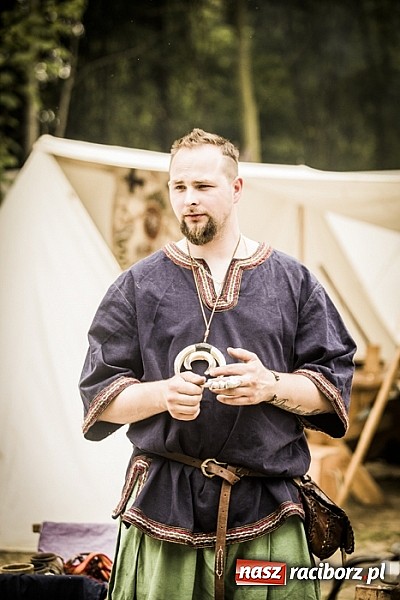 Zdjęcie w galerii na portalu naszraciborz.pl: Gród zamiast samej bramy. Inwestycja pod Oborą ma kosztować 200 tys. zł  wiadomości z regionu