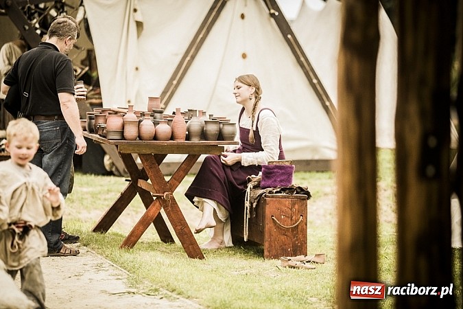 Zdjęcie w galerii na portalu naszraciborz.pl: Gród zamiast samej bramy. Inwestycja pod Oborą ma kosztować 200 tys. zł  wiadomości z regionu