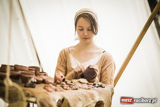 Zdjęcie w galerii na portalu naszraciborz.pl: Gród zamiast samej bramy. Inwestycja pod Oborą ma kosztować 200 tys. zł  wiadomości z regionu