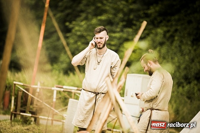 Zdjęcie w galerii na portalu naszraciborz.pl: Gród zamiast samej bramy. Inwestycja pod Oborą ma kosztować 200 tys. zł  wiadomości z regionu