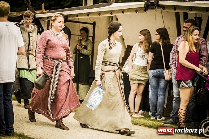 Zdjęcie w galerii na portalu naszraciborz.pl: Gród zamiast samej bramy. Inwestycja pod Oborą ma kosztować 200 tys. zł  wiadomości z regionu