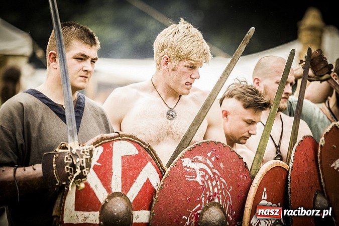 Zdjęcie w galerii na portalu naszraciborz.pl: Gród zamiast samej bramy. Inwestycja pod Oborą ma kosztować 200 tys. zł  wiadomości z regionu