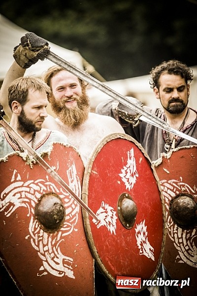 Zdjęcie w galerii na portalu naszraciborz.pl: Gród zamiast samej bramy. Inwestycja pod Oborą ma kosztować 200 tys. zł  wiadomości z regionu