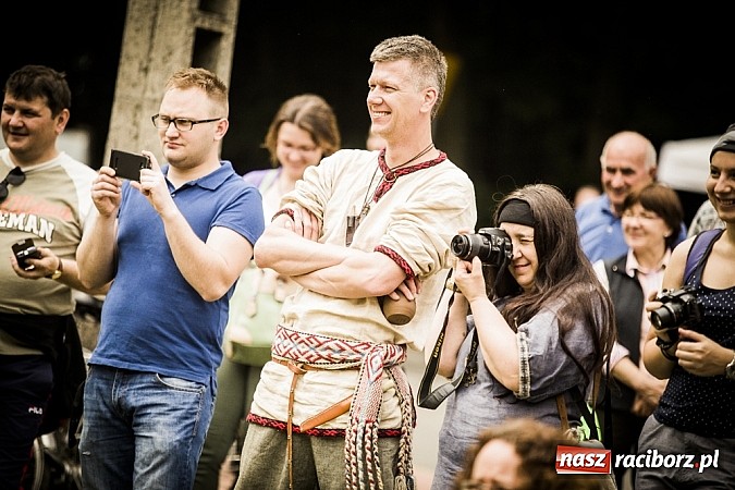 Zdjęcie w galerii na portalu naszraciborz.pl: Gród zamiast samej bramy. Inwestycja pod Oborą ma kosztować 200 tys. zł  wiadomości z regionu