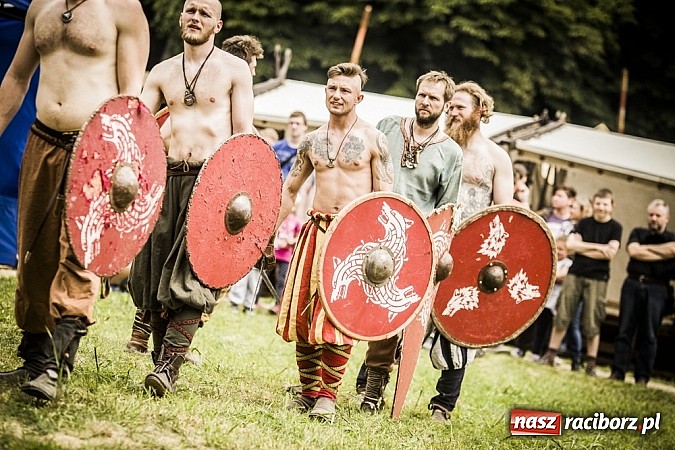 Zdjęcie w galerii na portalu naszraciborz.pl: Gród zamiast samej bramy. Inwestycja pod Oborą ma kosztować 200 tys. zł  wiadomości z regionu