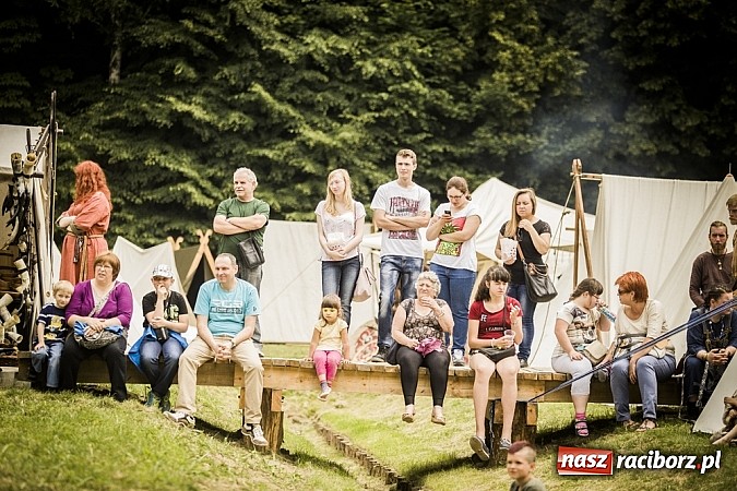 Zdjęcie w galerii na portalu naszraciborz.pl: Gród zamiast samej bramy. Inwestycja pod Oborą ma kosztować 200 tys. zł  wiadomości z regionu