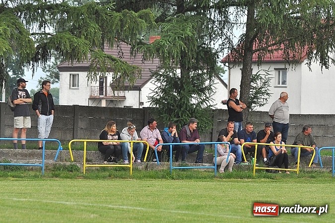 Zdjęcie w galerii na portalu naszraciborz.pl: Strzelec Rzuchów awansował do A klasy wiadomości z regionu