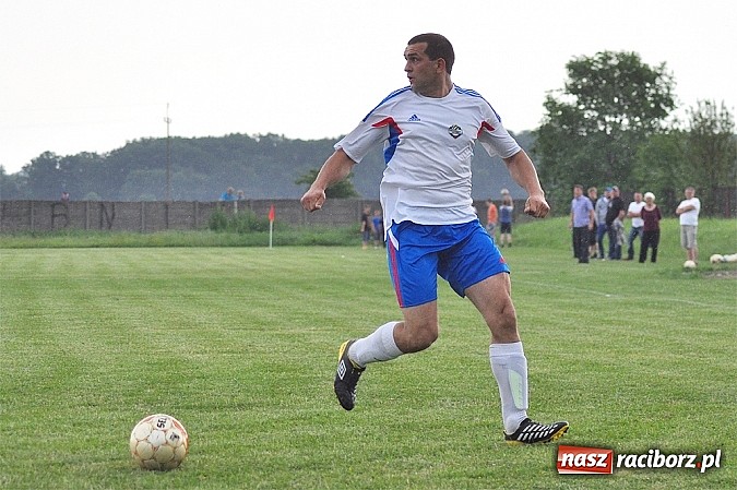 Zdjęcie w galerii na portalu naszraciborz.pl: Strzelec Rzuchów awansował do A klasy wiadomości z regionu