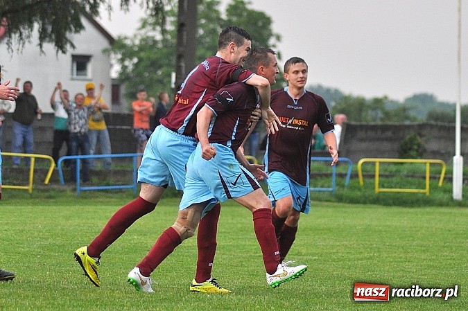 Zdjęcie w galerii na portalu naszraciborz.pl: Strzelec Rzuchów awansował do A klasy wiadomości z regionu