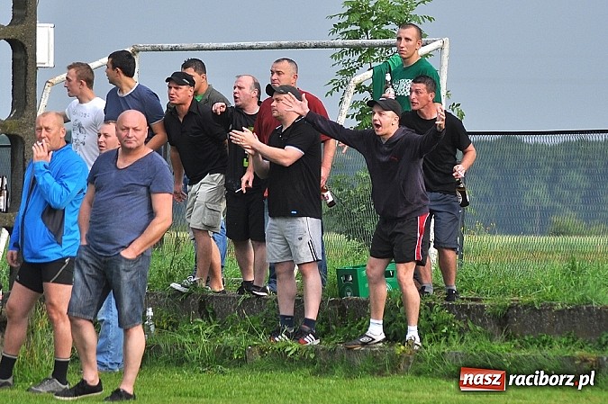 Zdjęcie w galerii na portalu naszraciborz.pl: Strzelec Rzuchów awansował do A klasy wiadomości z regionu