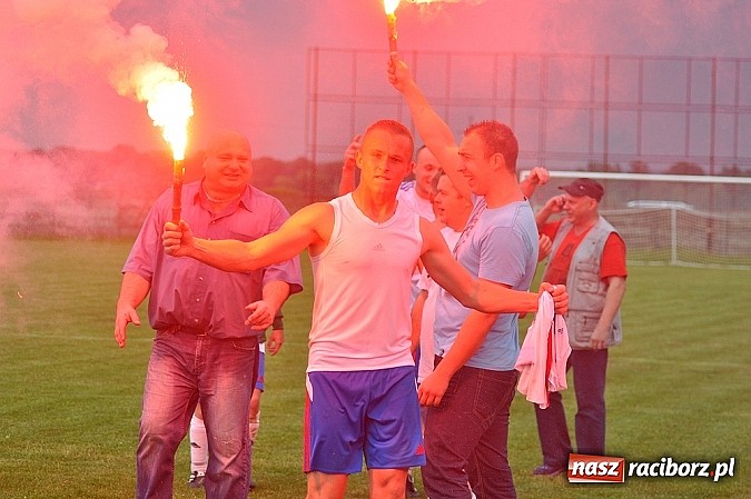 Zdjęcie w galerii na portalu naszraciborz.pl: Strzelec Rzuchów awansował do A klasy wiadomości z regionu