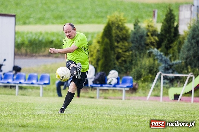 Zdjęcie w galerii na portalu naszraciborz.pl: Cyprzanów: Pożegnania z piłką nadszedł czas. Wilhelm Chory zakończył karierę wiadomości z regionu