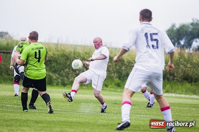 Zdjęcie w galerii na portalu naszraciborz.pl: Cyprzanów: Pożegnania z piłką nadszedł czas. Wilhelm Chory zakończył karierę wiadomości z regionu
