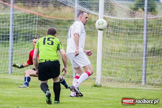 Zdjęcie w galerii na portalu naszraciborz.pl: Cyprzanów: Pożegnania z piłką nadszedł czas. Wilhelm Chory zakończył karierę wiadomości z regionu