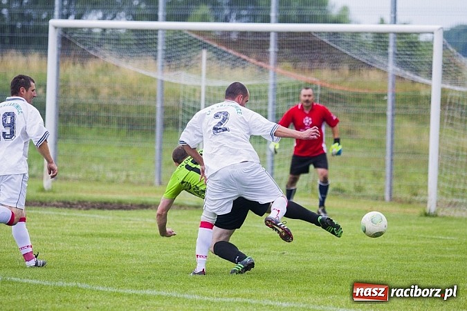 Zdjęcie w galerii na portalu naszraciborz.pl: Cyprzanów: Pożegnania z piłką nadszedł czas. Wilhelm Chory zakończył karierę wiadomości z regionu