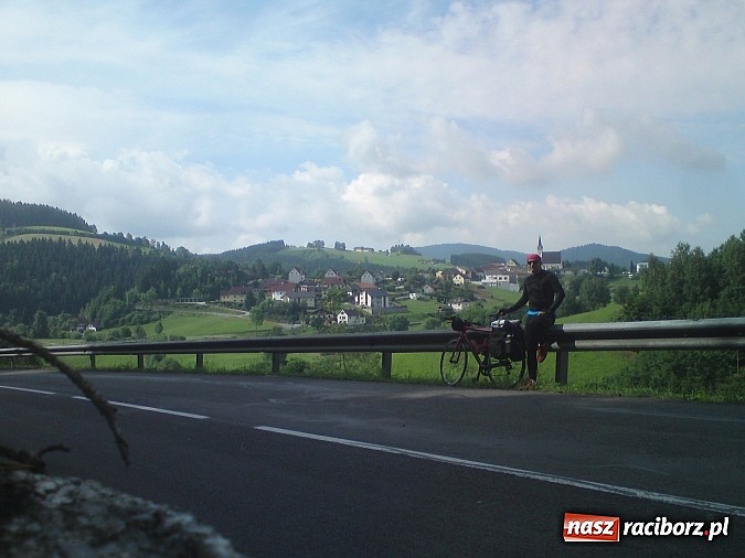 Zdjęcie w galerii na portalu naszraciborz.pl: Twardziel na dwóch kółkach - Jan Surga wyrusza w nową podróż wiadomości z regionu