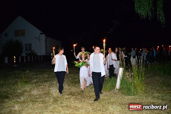 Zdjęcie w galerii na portalu naszraciborz.pl: Noc Kupały w Kornicach wiadomości z regionu