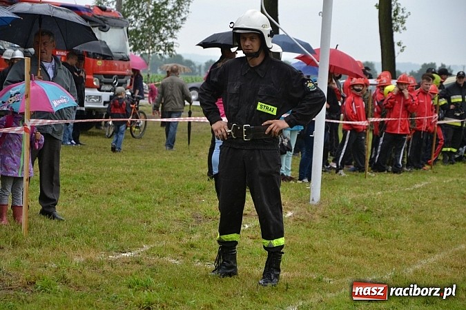 Zdjęcie w galerii na portalu naszraciborz.pl: Zawody Sportowo-Pożarnicze o Puchar Wójta Gminy Krzyżanowice. Roszków powtórzył sukces wiadomości z regionu