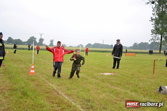 Zdjęcie w galerii na portalu naszraciborz.pl: Zawody Sportowo-Pożarnicze o Puchar Wójta Gminy Krzyżanowice. Roszków powtórzył sukces wiadomości z regionu