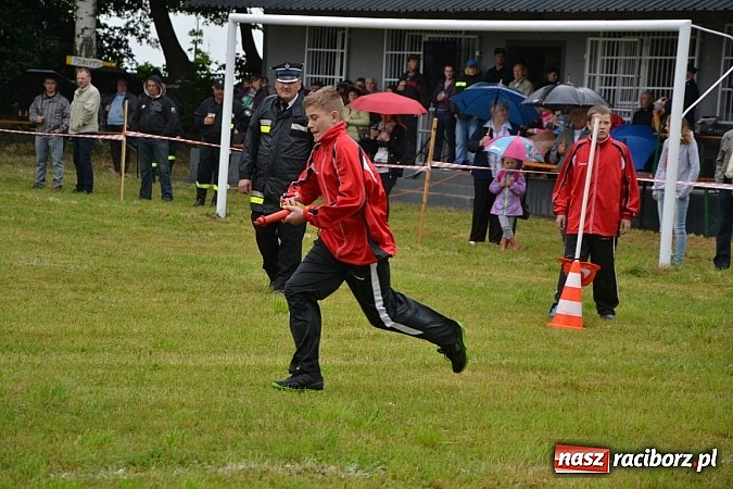 Zdjęcie w galerii na portalu naszraciborz.pl: Zawody Sportowo-Pożarnicze o Puchar Wójta Gminy Krzyżanowice. Roszków powtórzył sukces wiadomości z regionu